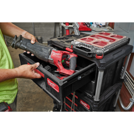 MILWAUKEE Packout box se 2 zásuvkami  4932472129