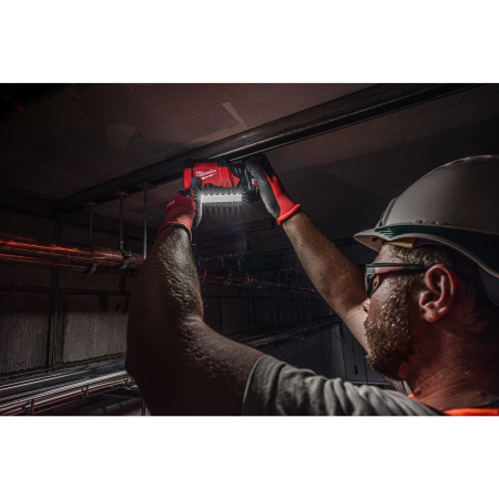 MILWAUKEE M12 Otočná svítilna 4933478226
