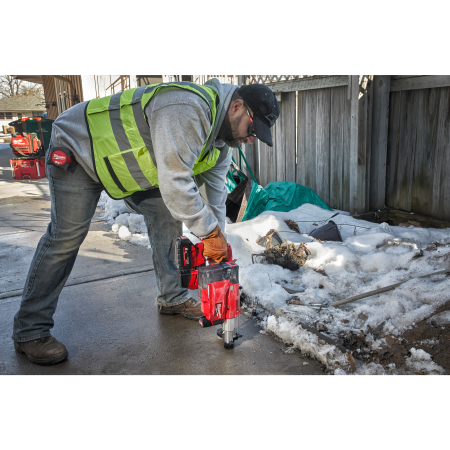 MILWAUKEE M12™ univerzální odsáváč prachu 4933471461