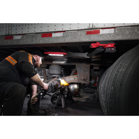 MILWAUKEE M18 ABL-0 svítilna s ramenem 4933498147