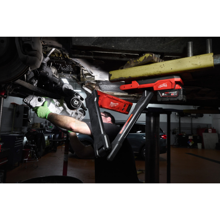 MILWAUKEE M18 ABL-0 svítilna s ramenem 4933498147