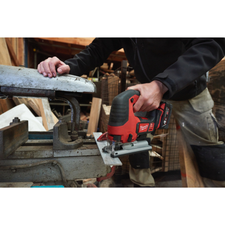 MILWAUKEE M18™ přímočará pila 4933451389