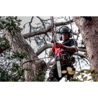 MILWAUKEE M18 FUEL™ řetězová pila s lištou 40 cm 4933464224