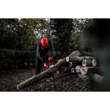 MILWAUKEE M18 FUEL™ Řetězová pila s lištou 30 cm 4933471443