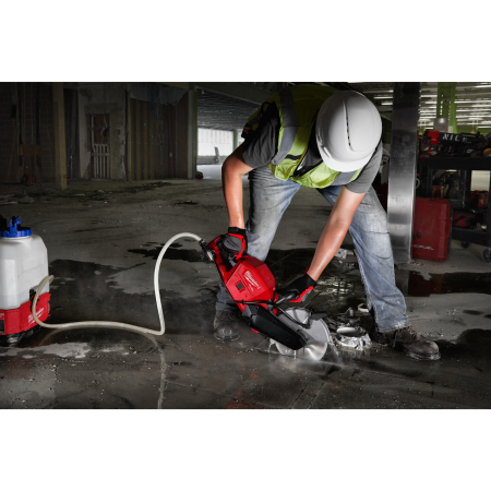 MILWAUKEE M18FCOS230-121 - M18 FUEL™ rozbrušovací pila 4933471697