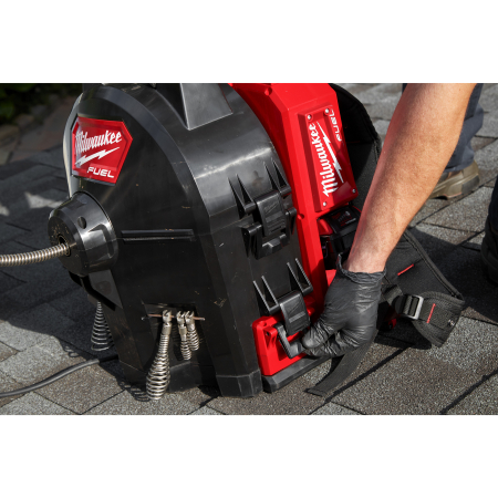 MILWAUKEE M18 FUEL™ volně stojící čistič potrubí 16 mm 4933459710