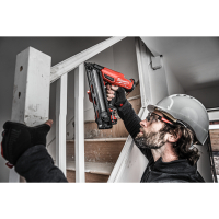 MILWAUKEE M18 FN15GA M18 FUEL™ dokončovací hřebíkovačka 15 GA 4933478091