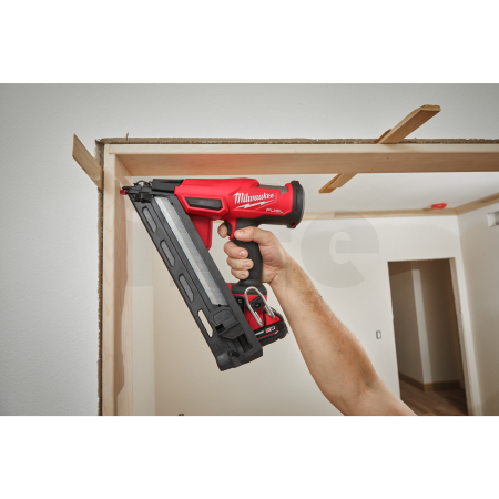 MILWAUKEE M18 FN15GA M18 FUEL™ dokončovací hřebíkovačka 15 GA 4933478091