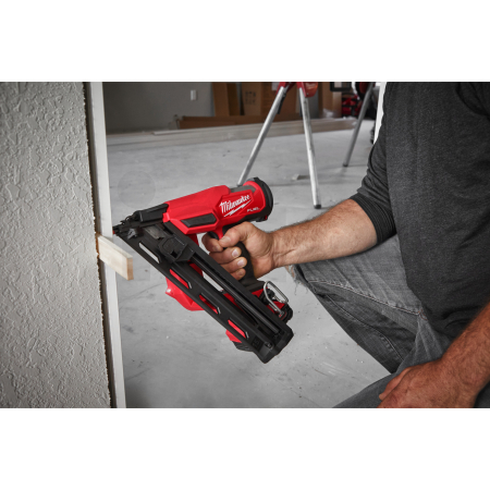 MILWAUKEE M18 FN15GA M18 FUEL™ dokončovací hřebíkovačka 15 GA 4933478091