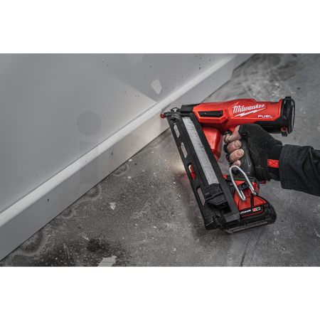 MILWAUKEE M18 FN15GA M18 FUEL™ dokončovací hřebíkovačka 15 GA 4933478091