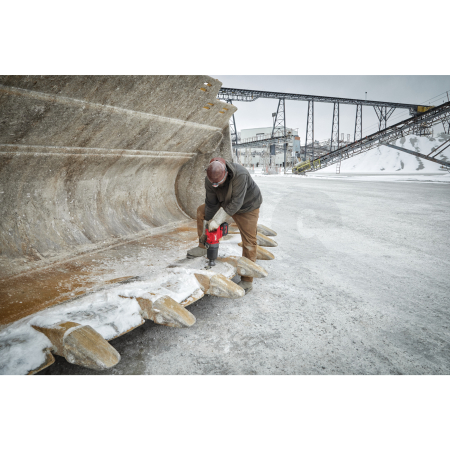 MILWAUKEE M18 FUEL™ ONE-KEY™ 1″ rázový utahovák D-rukojeť a pojistný kroužek 4933472072
