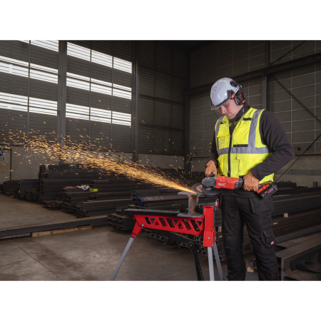 MILWAUKEE M18 ONEFLAG230XPDB-0C FUEL ONE-KEY 230 mm úhlová bruska s kolébkovým spínačem 4933478782