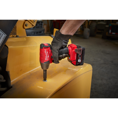 MILWAUKEE M18 FUEL™ ONE-KEY™ ½″ rázový utahovák s pojistným kroužkem 4933451374