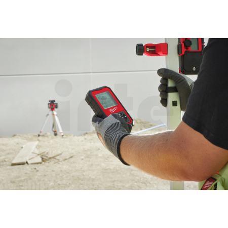 MILWAUKEE M18 RLOHV1200-501C horizontální/vertikální rotační laser 1 200 m s automatickým duálním nastavením sklonu ONE-KEY 4933