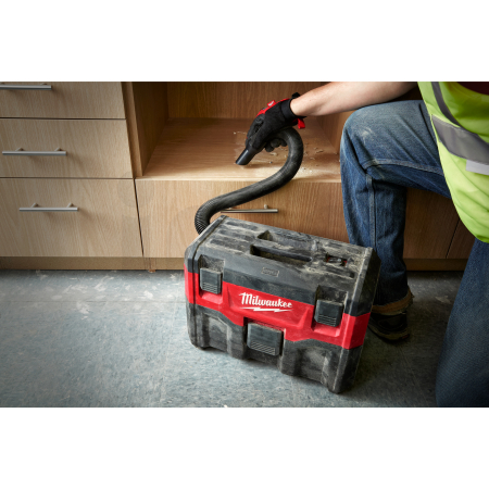 MILWAUKEE M18™ vysavač pro mokré i suché vysávání 4933464029