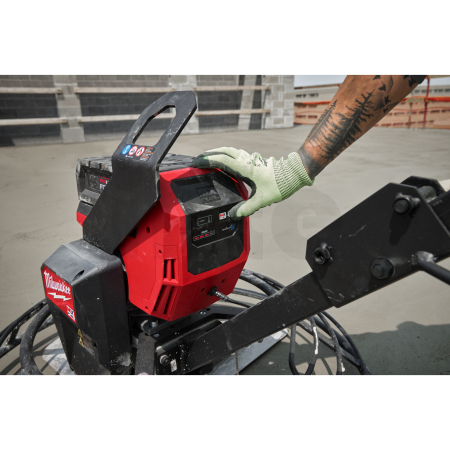 MILWAUKEE MXFWBT90-0 hladička betonu 900 mm 4933498326