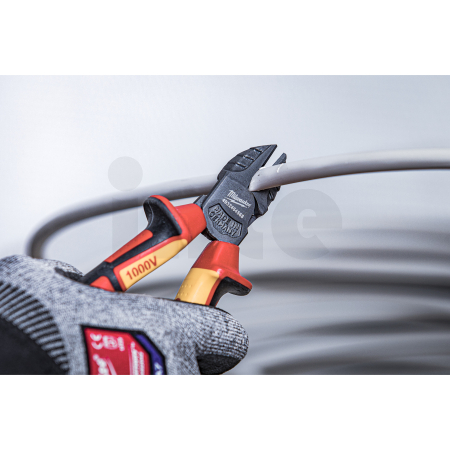 MILWAUKEE VDE boční štípací kleště  180 mm 4932464568