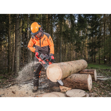 MILWAUKEE Rukavice na řetězovou pilu 8/M - 1ks 4932493540