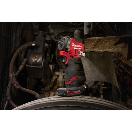 MILWAUKEE M12 FCIWF12G3-0 M12 FUEL ½″ kompaktní rázový utahovák s pojistným kroužkem 4933493454