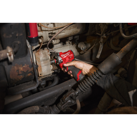 MILWAUKEE M12 FCIWF38G3-0 FUEL ⅜″  kompaktní rázový utahovák s třecím kroužkem 4933493451