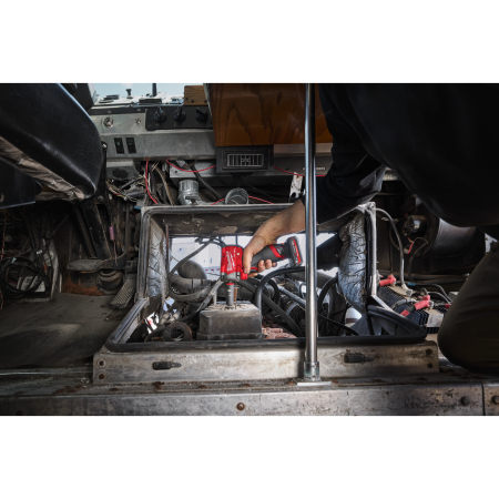 MILWAUKEE M12 FCIWF38G3-0 FUEL ⅜″  kompaktní rázový utahovák s třecím kroužkem 4933493451
