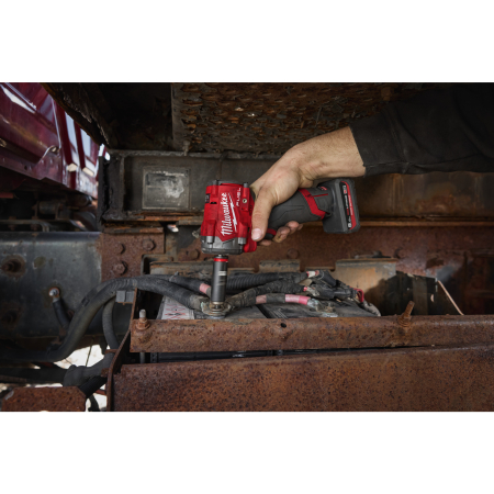 MILWAUKEE M12 FCIWF38G3-0 FUEL ⅜″  kompaktní rázový utahovák s třecím kroužkem 4933493451