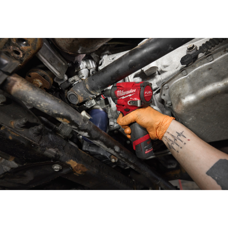 MILWAUKEE M12 FCIWF38G3-0 FUEL ⅜″  kompaktní rázový utahovák s třecím kroužkem 4933493451