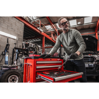 MILWAUKEE TOOLGUARD 27" / 69 cm ocelová skříňka na kolečkách se 7 zásuvkami 4932498252