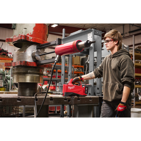 MILWAUKEE M18 HMP700-501 hydraulické mini čerpadlo 700 bar 4933493921