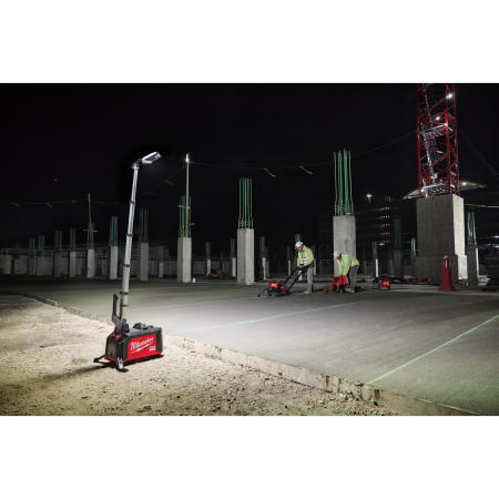 MILWAUKEE MXF TLIC-601 MX FUEL kompaktní staveništní světlo 4933498072