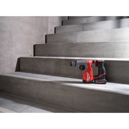MILWAUKEE M12 FHAC16-502X FUEL kompaktní kladivo SDS-Plus 16 mm 4933499185