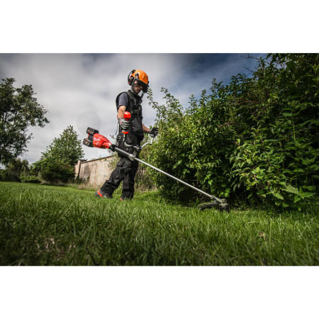 MILWAUKEE M18 F2BCU-0 FUEL křovinořez na dva akumulátory 4933480859