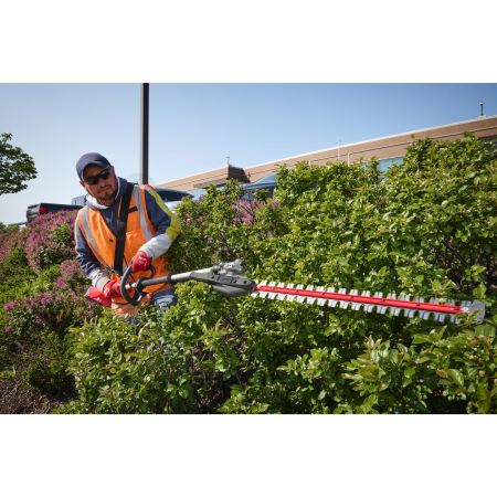 MILWAUKEE M18 FHETE22-802 M18 FUEL prodloužený tyčový plotostřih 216 cm 4933498516