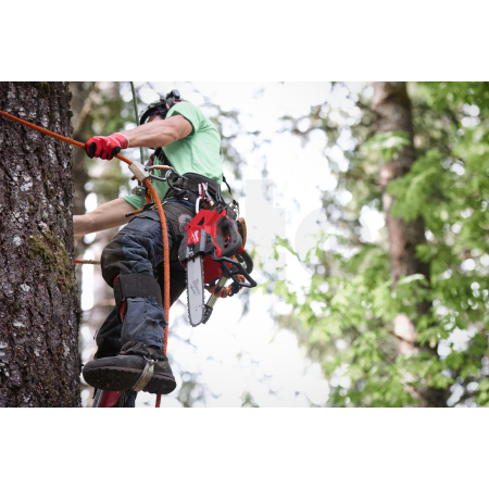 MILWAUKEE M18 FTHCHS35-802 FUEL řetězová pila s horní rukojetí a lištou 35 cm 4933499222