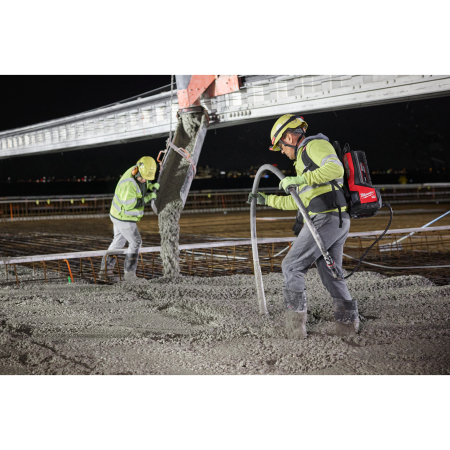 MILWAUKEE MX FUEL™ vysokofrekvenční vibrátor na beton 4933498132