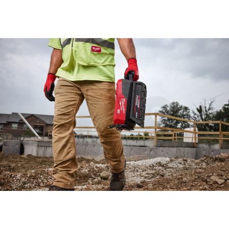 MILWAUKEE MXF FC MX FUEL rychlonabíječka 4933498547