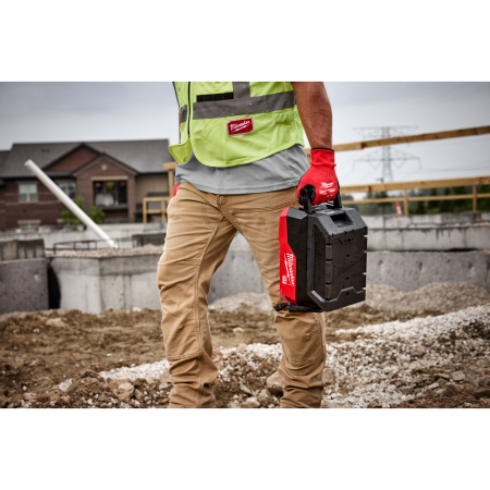 MILWAUKEE MXF FC MX FUEL rychlonabíječka 4933498547