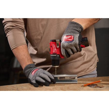 MILWAUKEE M12™ kompaktní bezuhlíková příklepová vrtačka 4933500421