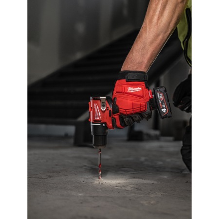 MILWAUKEE M12™ kompaktní bezuhlíková příklepová vrtačka 4933500424