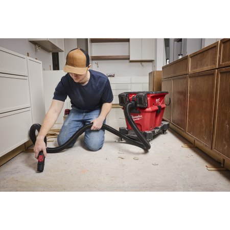 MILWAUKEE M18 FUEL™ NEXUS vysavač 23 l, třída L 4933500140