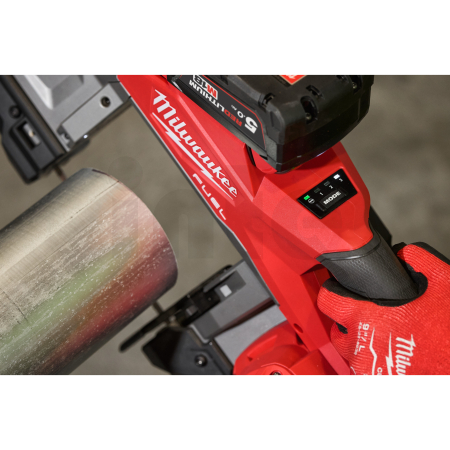 MILWAUKEE M18 FBS127-502C FUEL pásová pila s hlubokým řezem Gen 2 4933498310