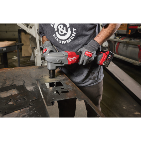 MILWAUKEE M18 FUEL™ prostřihovač plechu 3,5 mm 4933498983