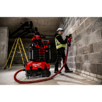 MILWAUKEE M18 FUEL™ odsavač prachu třídy M AC/DC na dva akumulátory a technologií VACLINK™ 4933498142