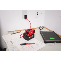 MILWAUKEE M18™ TOP-OFF mini nabíječka 4932499165