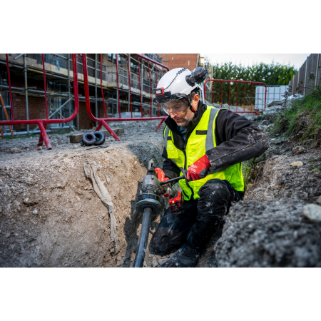 MILWAUKEE M18 FCST-0C FUEL odizolovač kabelů 4933499274