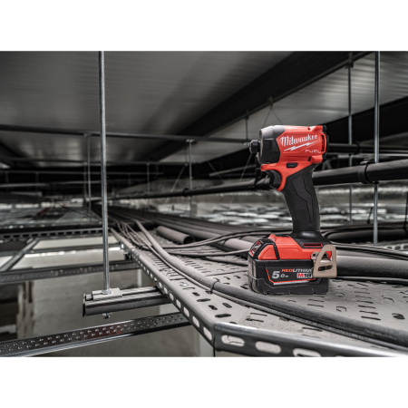 MILWAUKEE M18 FUEL™ SURGE™ ¼″ hydraulický rázový utahovák Hex 4933498910
