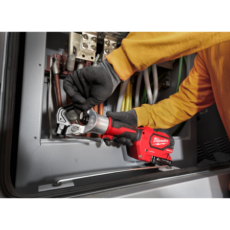 MILWAUKEE M18™ FORCE LOGIC™ univerzální krimpovací kleště 4933471950