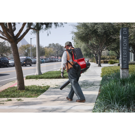 MILWAUKEE MX FUEL™ zádový fukar 4933500235