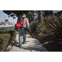 MILWAUKEE MX FUEL™ zádový fukar 4933500236