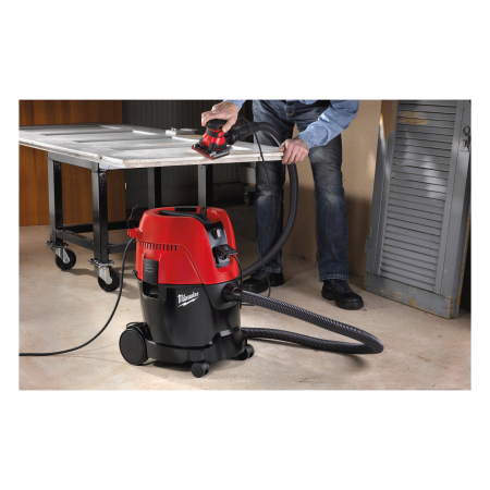 MILWAUKEE Vysavač prachu třídy L (25 litrů) 4933447480